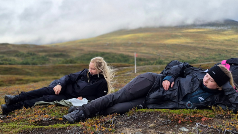 Se vackra bilder från socialpedagogernas härliga fjällvandring